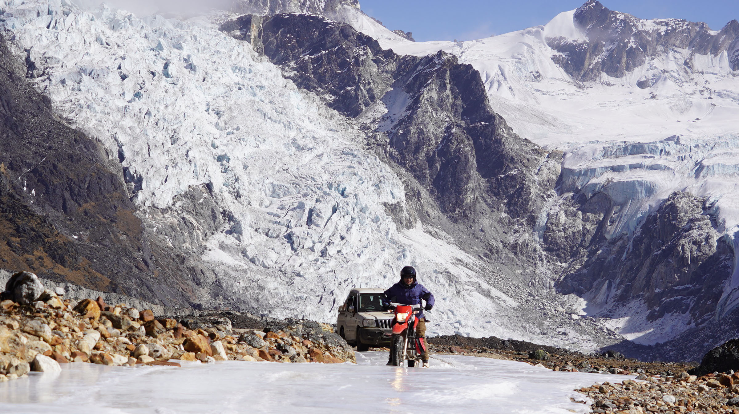 Mabo, first to ride a motorcycle to Tiptala Bhanjyang