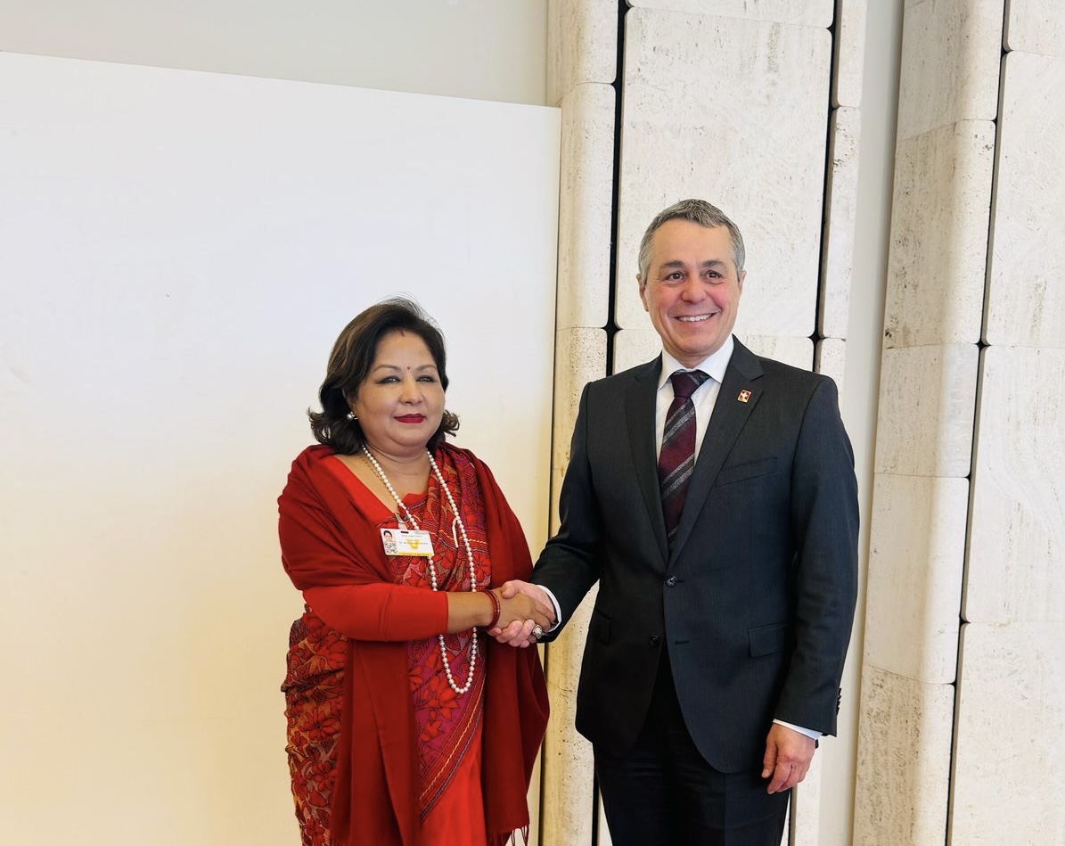 Foreign Minister meets with Swiss counterpart