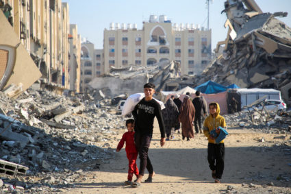 UN humanitarians say fuel allowed into Gaza for 2nd day far from enough