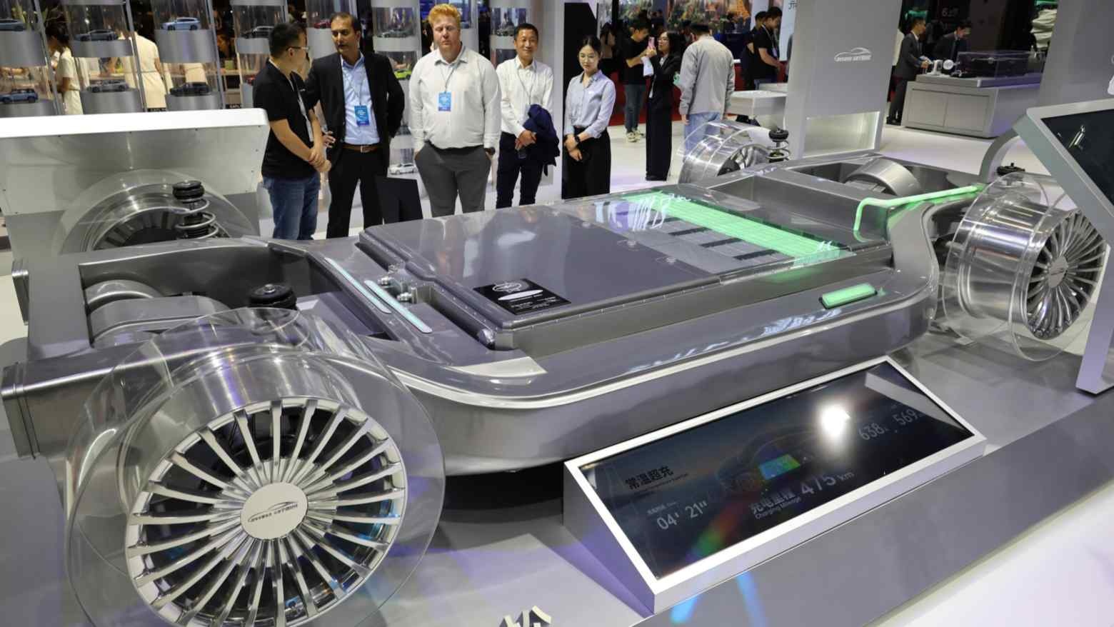 China’s power battery sales up 48.9 pct in first 3 quarters